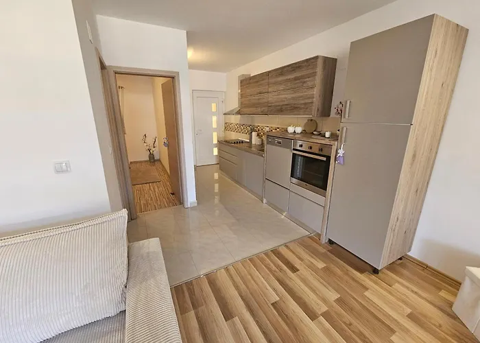 Quiet Bay Apartment! Jelsa (Hvar)