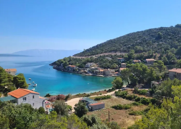 Quiet Bay Apartment!