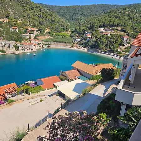 Quiet Bay Apartment! Jelsa (Hvar)